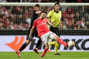 华体会下载-本菲卡险胜多特蒙德,卡瓦尼梅开二度世界杯的简单介绍