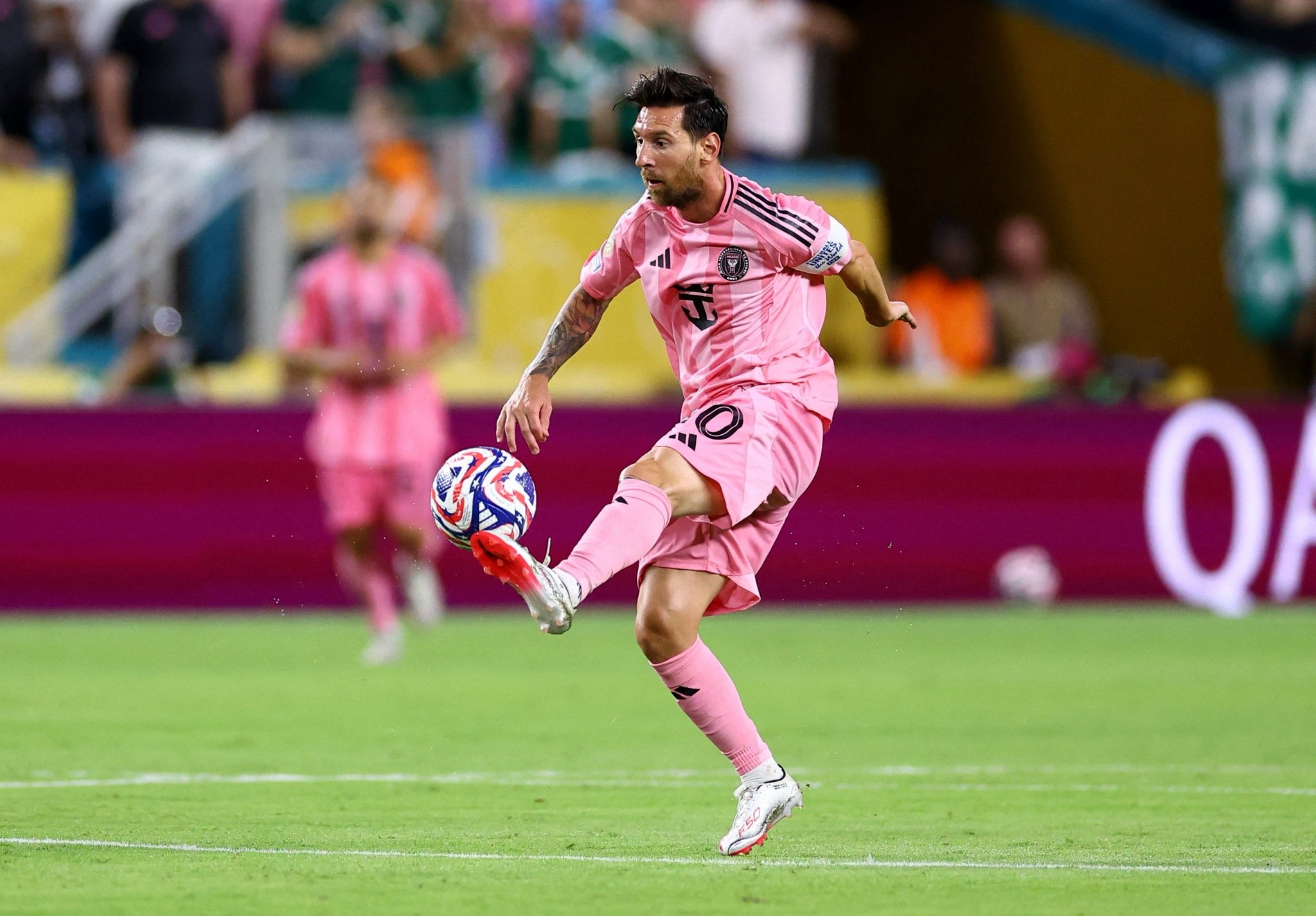 华体会登录-巴黎圣日耳曼险胜皇马，梅西扑点救主足总杯  第1张