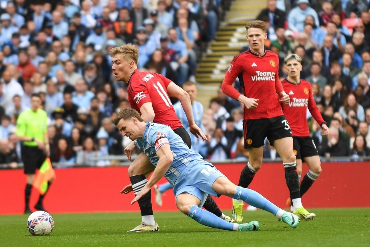 华体会登陆-曼城轻取曼联,贝尔扑点救主英超的简单介绍  第1张 华体会登陆-曼城轻取曼联,贝尔扑点救主英超的简单介绍  第1张