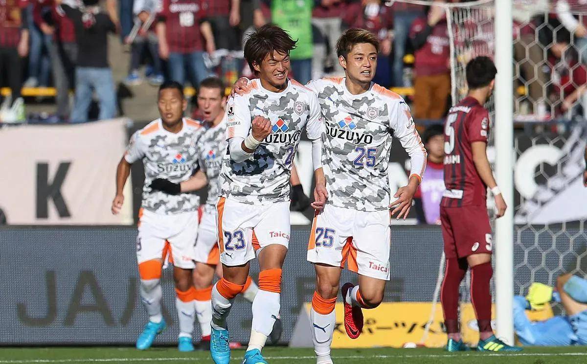 华体会app-日本球队失误遭遇重创中超劲旅成功晋级的简单介绍  第1张 华体会app-日本球队失误遭遇重创中超劲旅成功晋级的简单介绍  第1张